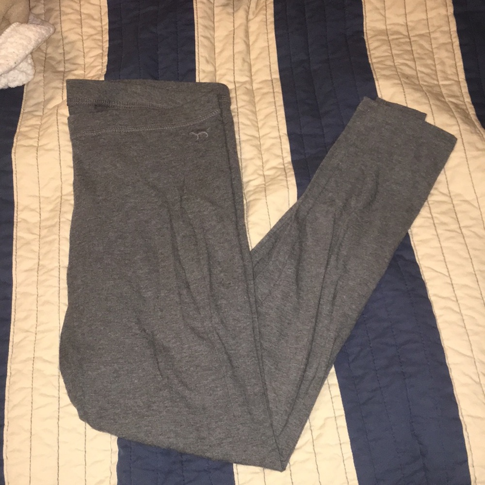 Grey leggings